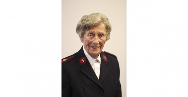 Major Ruth Holberg er forfremmet til herligheten i en alder av 96 år.
